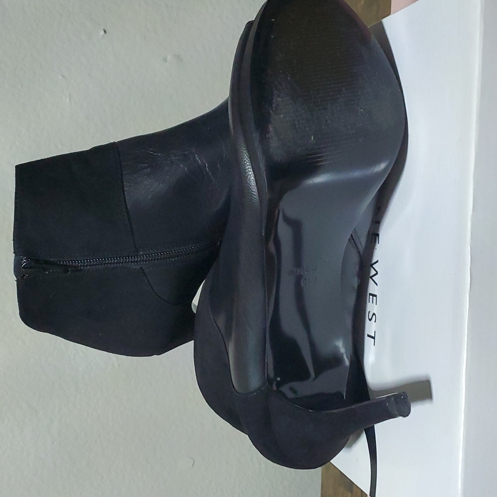 Nine West Women's Leather Peep Toe Ankle Boots, Size 9.5 - Picture 3 of 4